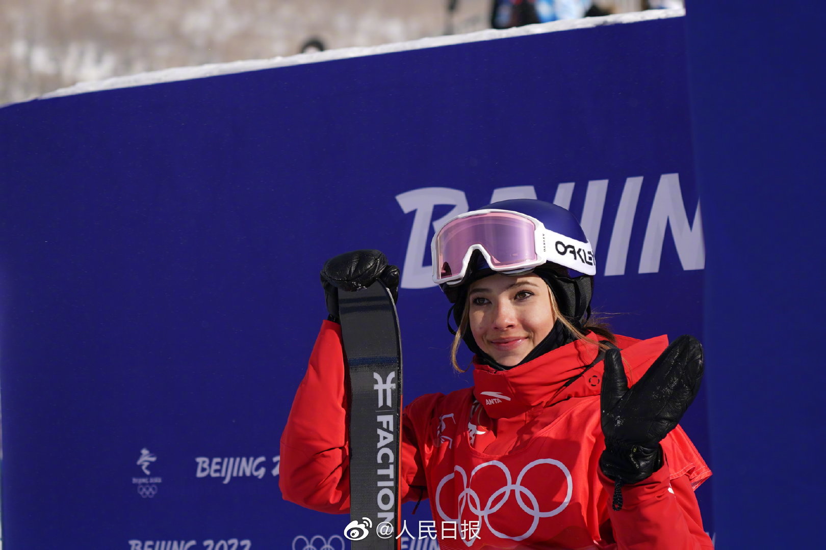 自由式滑雪女子坡面障碍技巧决赛 谷爱凌摘得银牌
