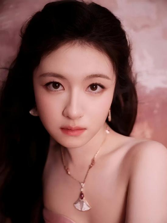 微博之夜座位风波：一张姓名条背后的娱乐圈名利博弈