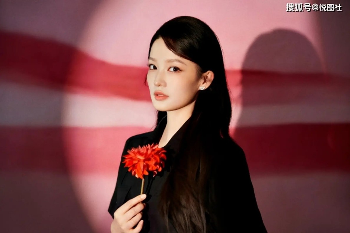 你们这帮穷鬼虽然没啥钱，懂的倒真多：一代人的“知识幻觉”，拖垮了“懂很多”的自己